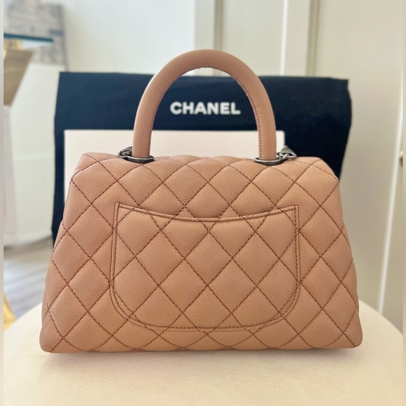 Chanel Coco Handle Small Caviar in Caramel with Rustic Hardware - Picture 2 of 16